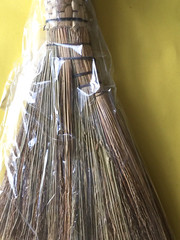 TURKEY WING WHISK 18″ HAND BROOM HANDMADE 100% NATURAL WORKSHOP ,CLEANING
