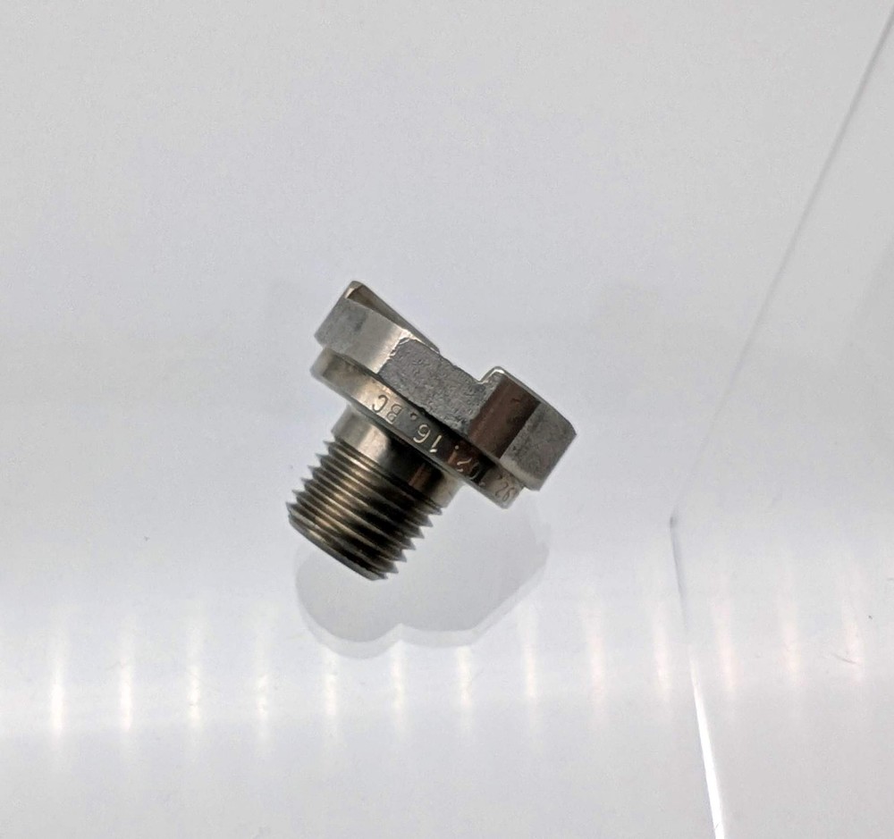 Lechler 092.102.16.BC 1/4″ Twistloc Threaded Nipple 0.31″ ID 303 Stainless Steel