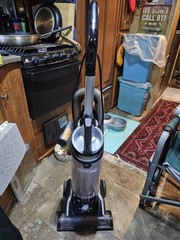 Hoover UH75210 MAXLife PowerDrive Swivel XL Pet Bagless Upright Vacuum Cleaner