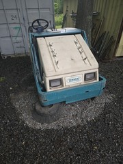 Tennant 6400 “LP Gas ” Ride On Parking lot Sweeper .