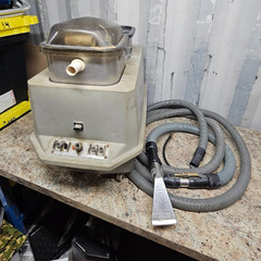 Pre-Owned Thermax CP-5 Commercial Carpet Hot Water Extractor Cleaner w/Hose Wand