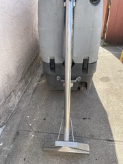 Advance Carpet Cleaner