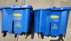 Rubbermaid WaveBrake 26 Qt Mop Buckets Commercial (2) SET OF 2 Heavy Duty Blue