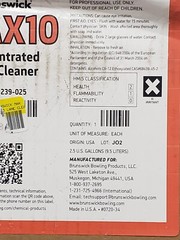Brunswick 62-860239-025 Max10 Concentrated Lane Cleaner 2.5 Gallons