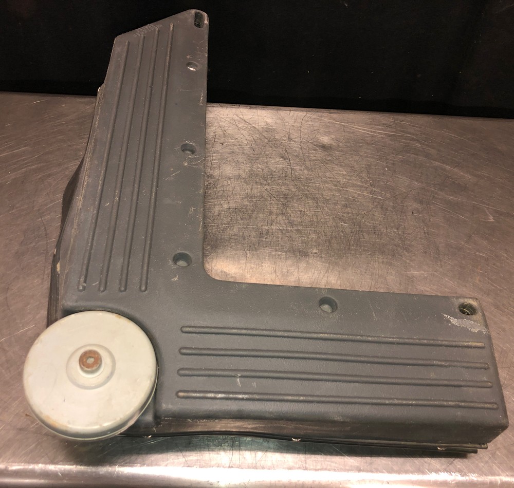 Genuine Original Minuteman 260 MC260026QP Floor Scrubber Skirting. PN 320123