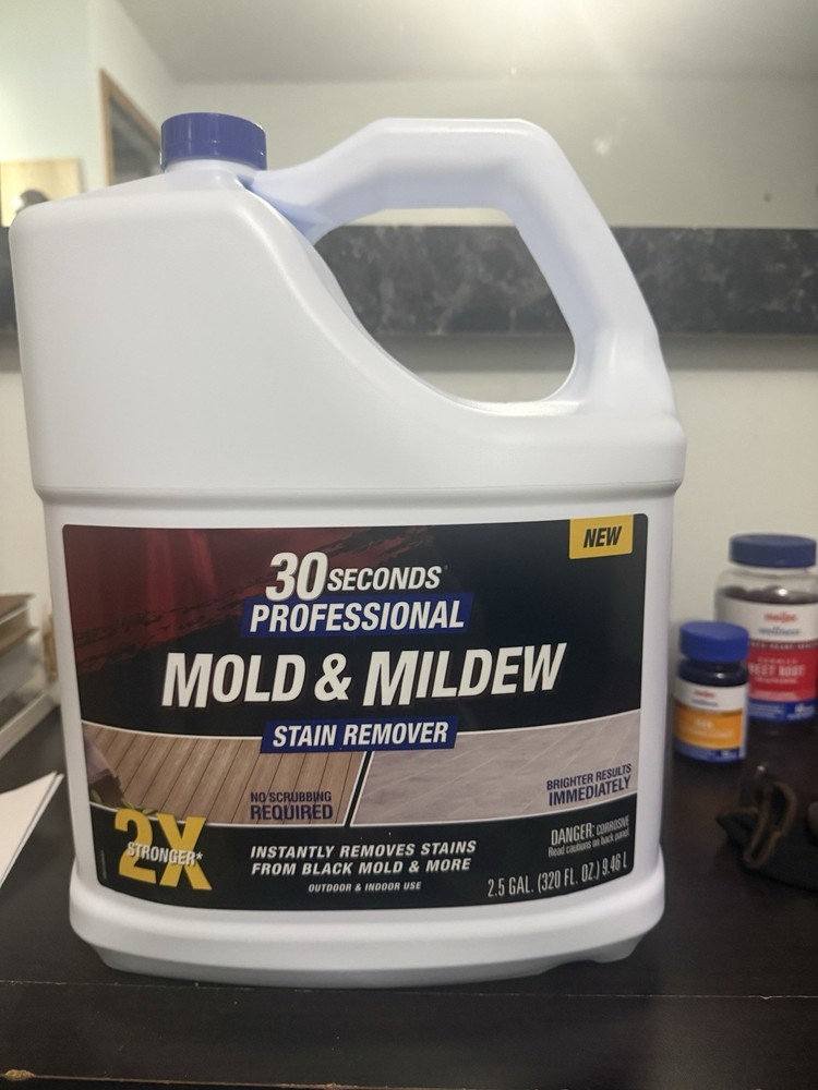 30 SECONDS Professional Mold & Mildew Stain Remover 2.5 gal (read description)