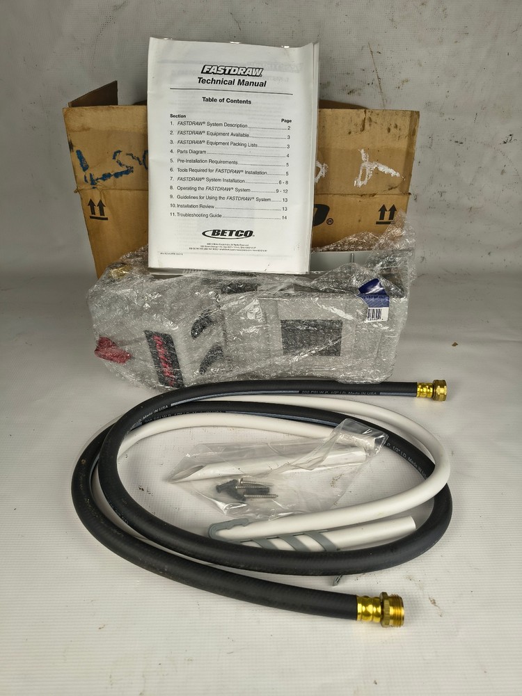 Betco FASTDRAW 1 Action Gap Chemical Management Dispenser 91043-00