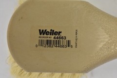Weiler 20″ Utility Scrub Brush White Tampico Fill Long Handle Foam Block