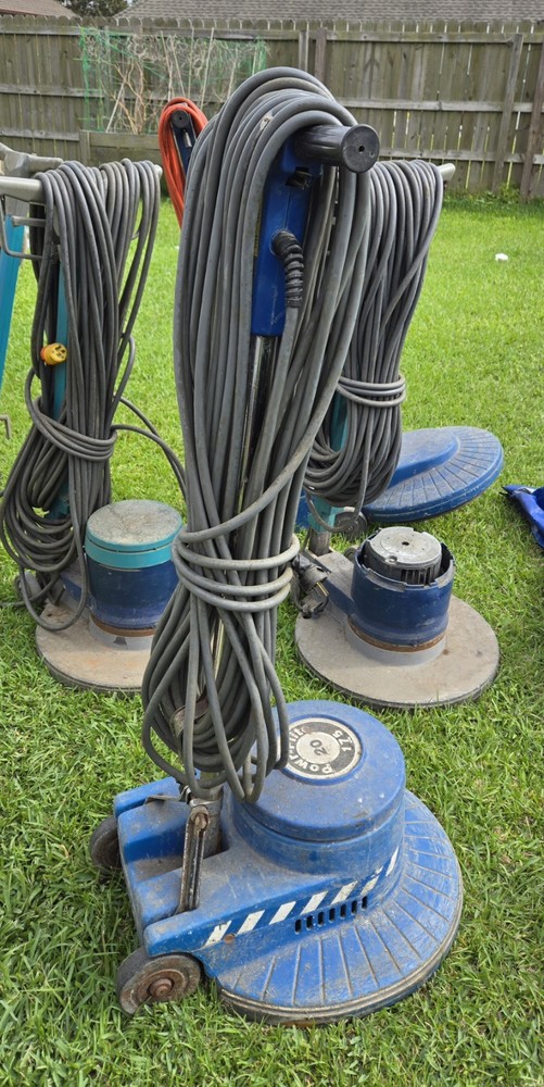 Lot Of 4 Scrubber Machines And Pads