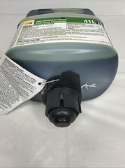 3M Twist ‘n Fill 41L MBS Disinfectant Cleaner 2 L Liquid Concentrate Fresh Scent
