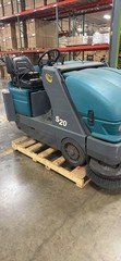 Tenant S 20 floor machine sweeper Good working condition needs new batteries