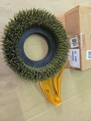 11” Scrubbing Brush For Rotary floor scrubber – Heavy Duty Comercial 2U591 NOS