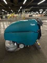 T500E Walk-behind/self-propelled floor scrubber