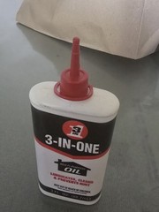 Multi-Purpose Oil, 3 OZ 3-IN-ONE Lubricates Cleans And Prevents Rust