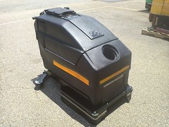 RECONDITIONED NSS WRANGLER 2625 DB Floor Scrubber 26-inch, 60 day parts WARRANTY