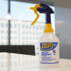 Bleach Resistant Professional Sprayer Bottle – 32 Oz (Case of 12) – ZUPRO2-30 Fo