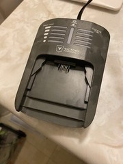 Victory Innovations VP300ES Professional Electrostatic Backpack Sprayer