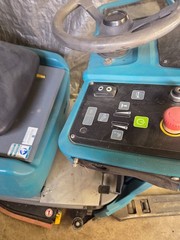 Tennant T7 AMR Robotic Floor Scrubber