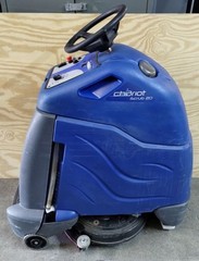 Windsor Chariot iScrub 20 Battery Powered Ride On Floor Scrubber
