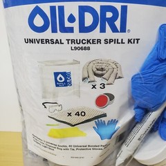 Oil Dri Universal Trucker Spill Kit Gloves Absorbant Socks Light Stick L90688