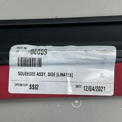 LINATEX Side Assy Squeegee Tennant Replacement 23″ Red/Black 86859 (New Other-Sh