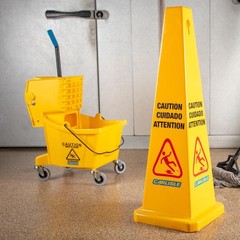 Carlisle Sparta Commercial Mop Bucket – 26 Quart Capacity