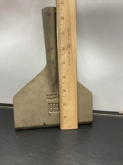S23 6″ Non-Sparking Floor Scraper Head Only Ampco Bronze/brass 32 Ounces
