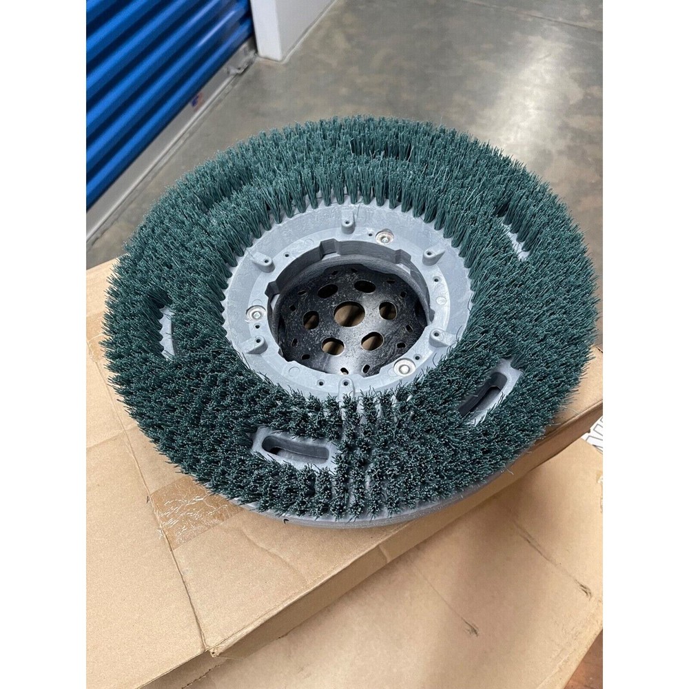 Carlisle 13.5″ rotary .018 grit Aramark 3640142