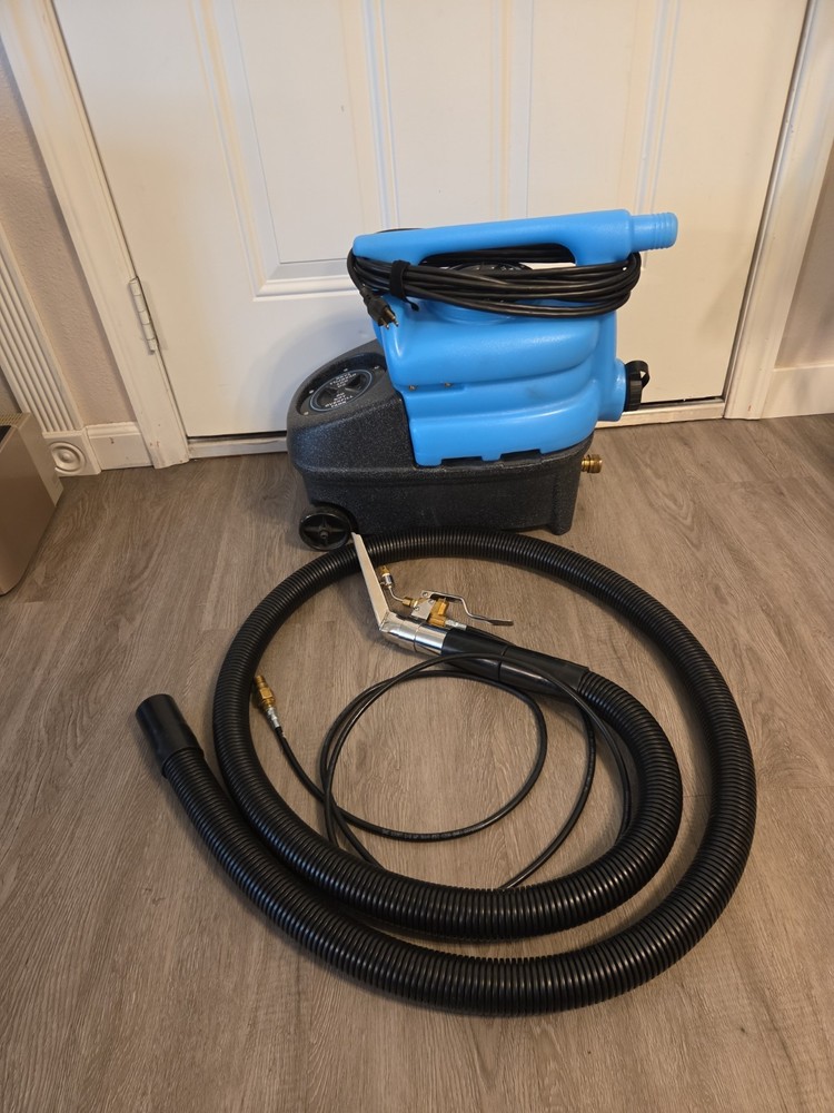 Mytee S-300 Tempo Upholstery Spotter Extractor Read Description