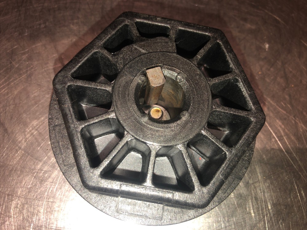 Genuine Original Minuteman 260 MC260026QP Floor Scrubber Motor Pad Clutch