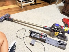 Dyson V8 Animal Cordless Bagless Vacuum w/ Motorized Floor Tool, Crevice