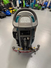 Tennant T300e 20″ Walk-Behind Scrubber 10871800