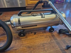 Metropolitan Two Speed Full-Size Canister Vacuum ADM-4 – Good Condition –