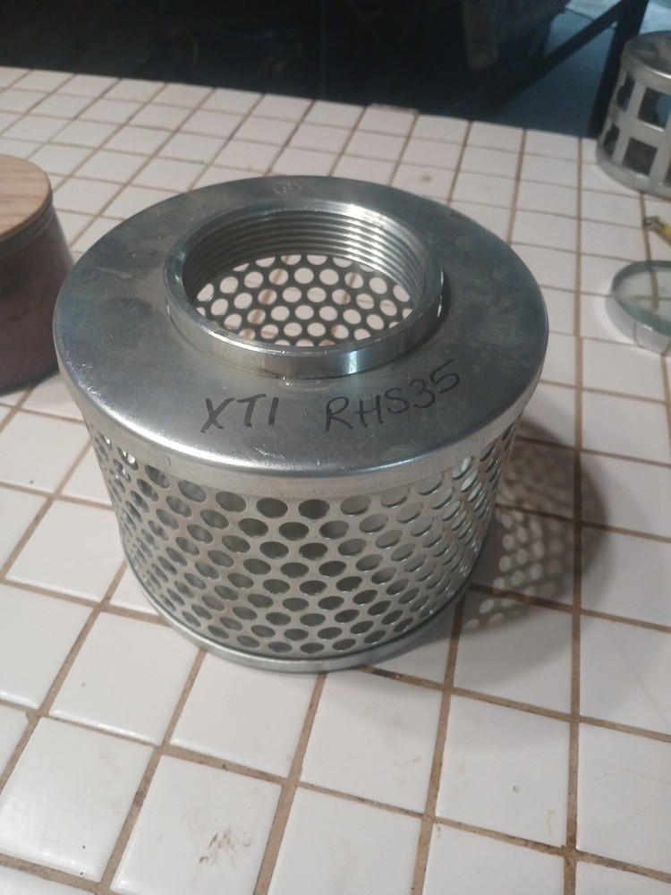 NOS Universal 3.4″ Round Hole Trash Pump Strainer