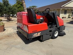 2018 PowerBoss Atlas Sweeper – Excellent Condition, Low hours