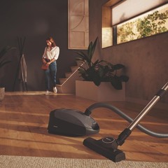 Miele Classic C1 Pure Suction Bagged Canister Vacuum, Graphite Grey – Portabl…