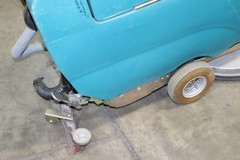 Tennant 5300 FLOOR SCRUBBER