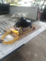 NSS, M-1, “PIG” Commercial Vacuum. Very Good Cond. Vacuum Unit only. Works fine.