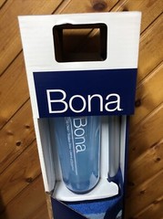 Bona Premium Hardwood Floor Spray Mop Filled With Liquid New