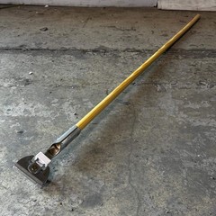 GENUINE JOE 24″ Dust Mop With Handle, Wood 54101