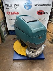 🚨 Tennant T600e Walk-Behind Floor Scrubber –32” 36V Only 359 hours SN1196