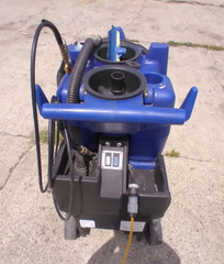 Kaivac 1750CCAC Blue, Refrigeration Unit, Cooler Case Cleaning Machine, AC Power