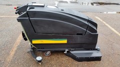 NSS WRANGLER 3330 Floor Scrubber 33″ under 700 HR, 60 days parts WARRANTY,