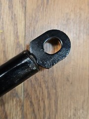 (New? See desc) Advance 56384719 GAS SPRING-140LB(fit Nilfisk, Clark, Viper)