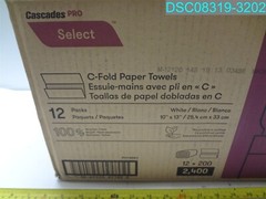 QTY=2400:(12 X 200) Cascades C-Fold Paper Towels, White, 10 x 13 (CSDH180)