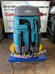 Tennant T7 RideOn Floor Scrubber 32” 03/18 Low Hours 502 Stock#1252