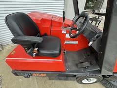 PowerBoss Atlas PB620LP Industrial Floor Sweeper. 157 hours