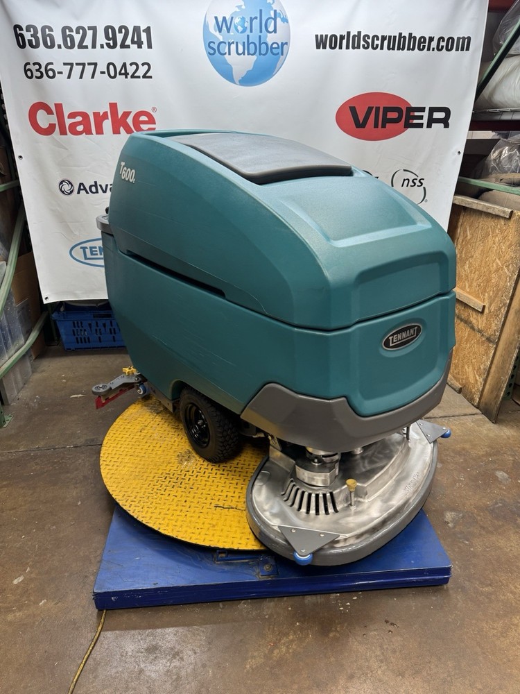 🚨 Tennant T600e Walk-Behind Floor Scrubber –32” 36V Only 359 hours SN1196