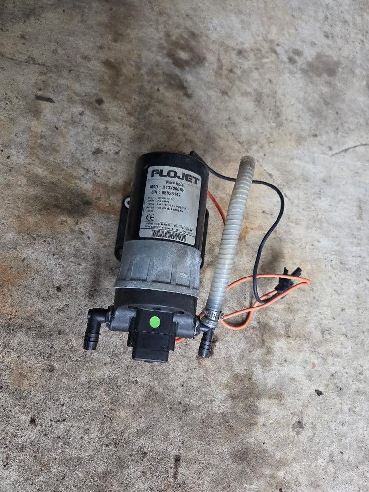 56212014 D13X000BR FLOJET PUMP 36V Advance Nilfisk SE-AXP Carpet Extractor