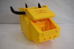 Impact Products 9Y/2626-3Y 6-1/2 Gallon Mop Bucket w/ Wringer Side Press Yellow